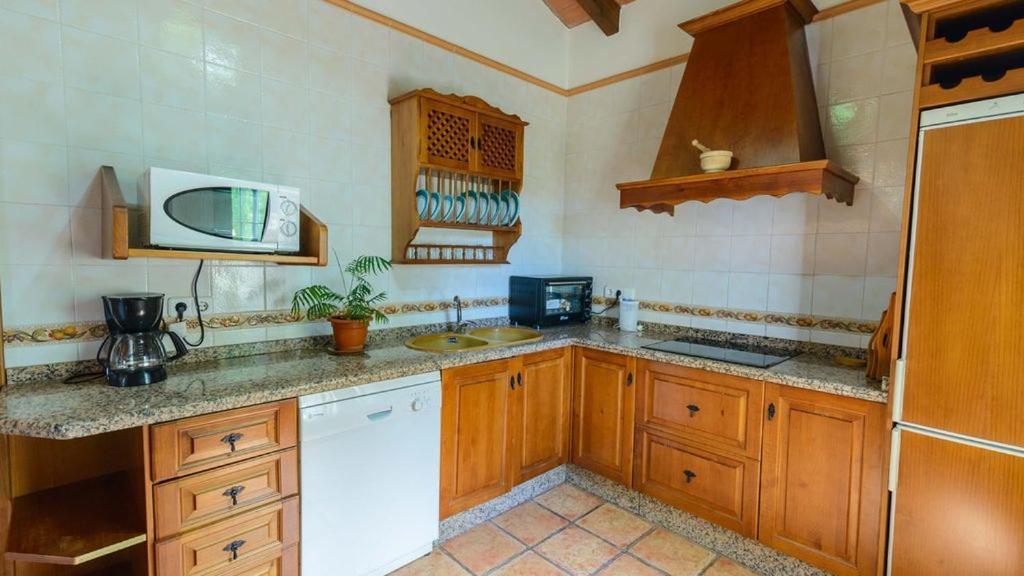 Casa Rural El Guindo Малага Екстериор снимка